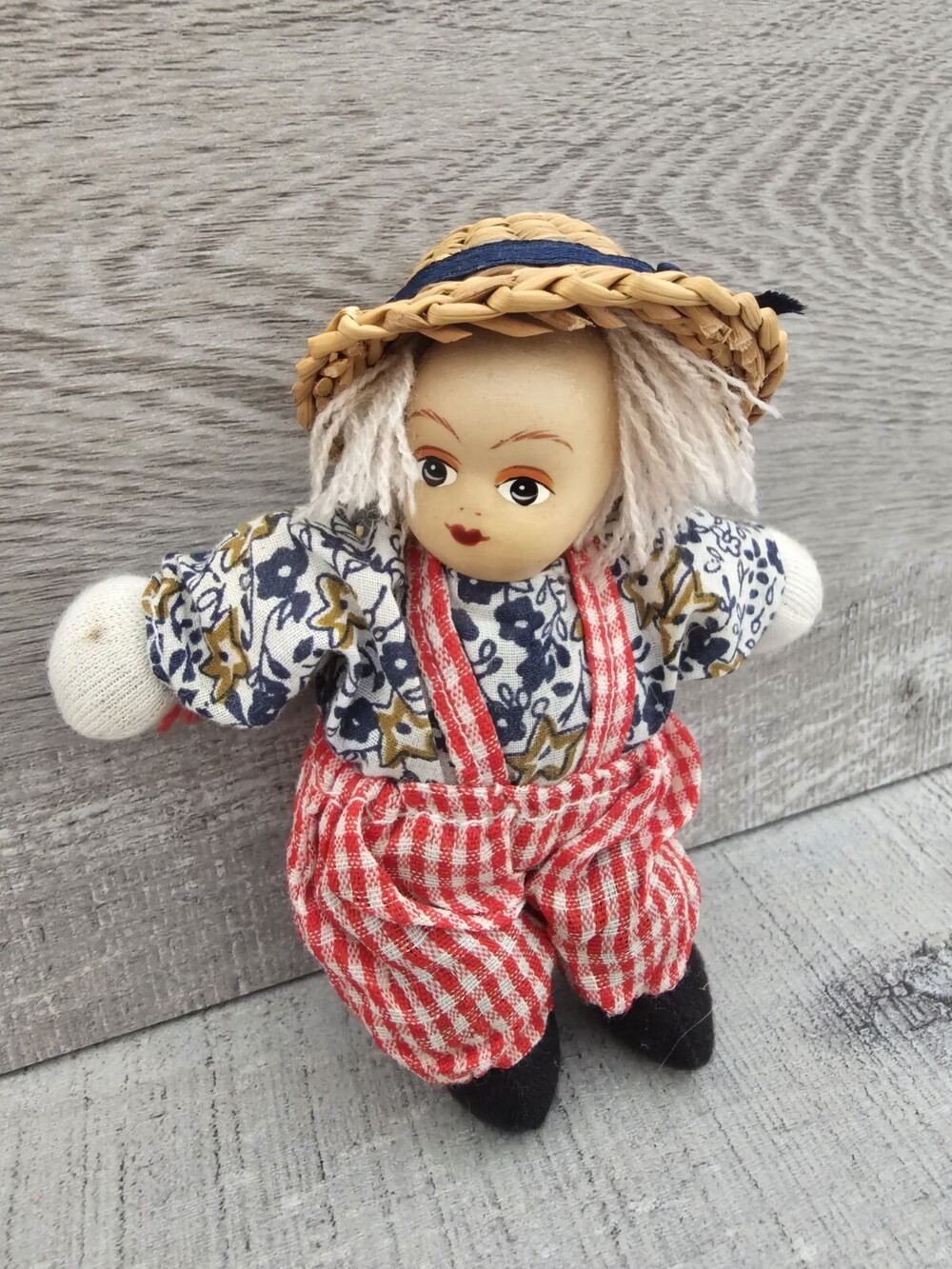 SPRINGFORD INC Porcelain Faced Doll 5" Country Person Farmer Straw Hat Rustic